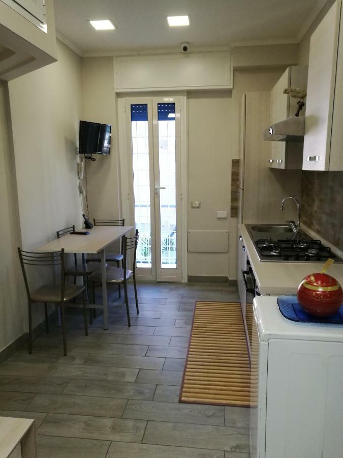 רומא B&B Fratelli Nicoli מראה חיצוני תמונה