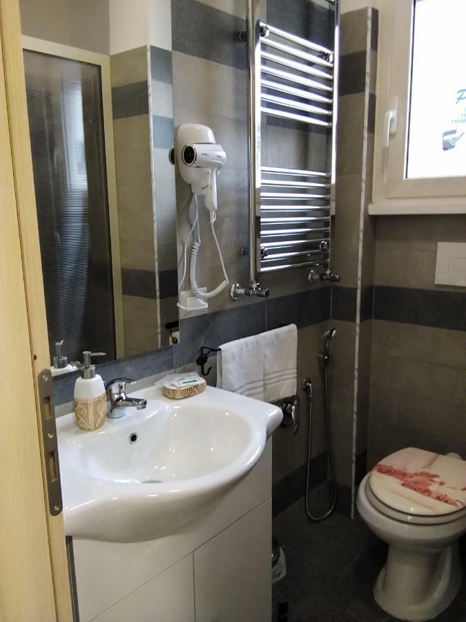 רומא B&B Fratelli Nicoli מראה חיצוני תמונה